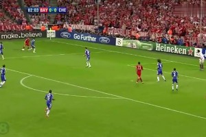 铁血蓝军！12年欧冠决赛拜仁狂轰44脚落败！德罗巴率领老男孩圆梦